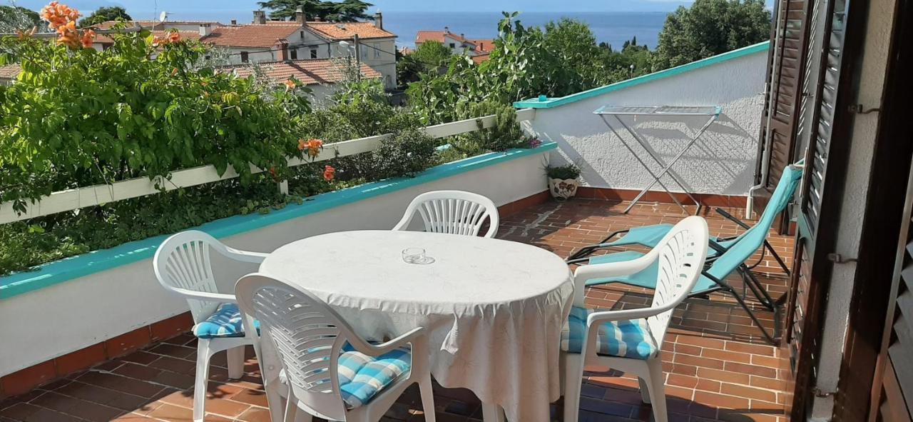 Apartments Ljuba I Mare Malinska Εξωτερικό φωτογραφία