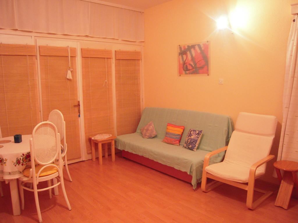 Apartments Ljuba I Mare Malinska Δωμάτιο φωτογραφία