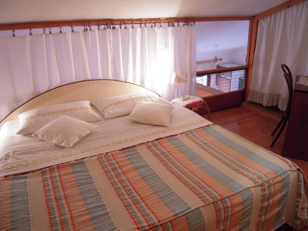 Apartments Ljuba I Mare Malinska Εξωτερικό φωτογραφία