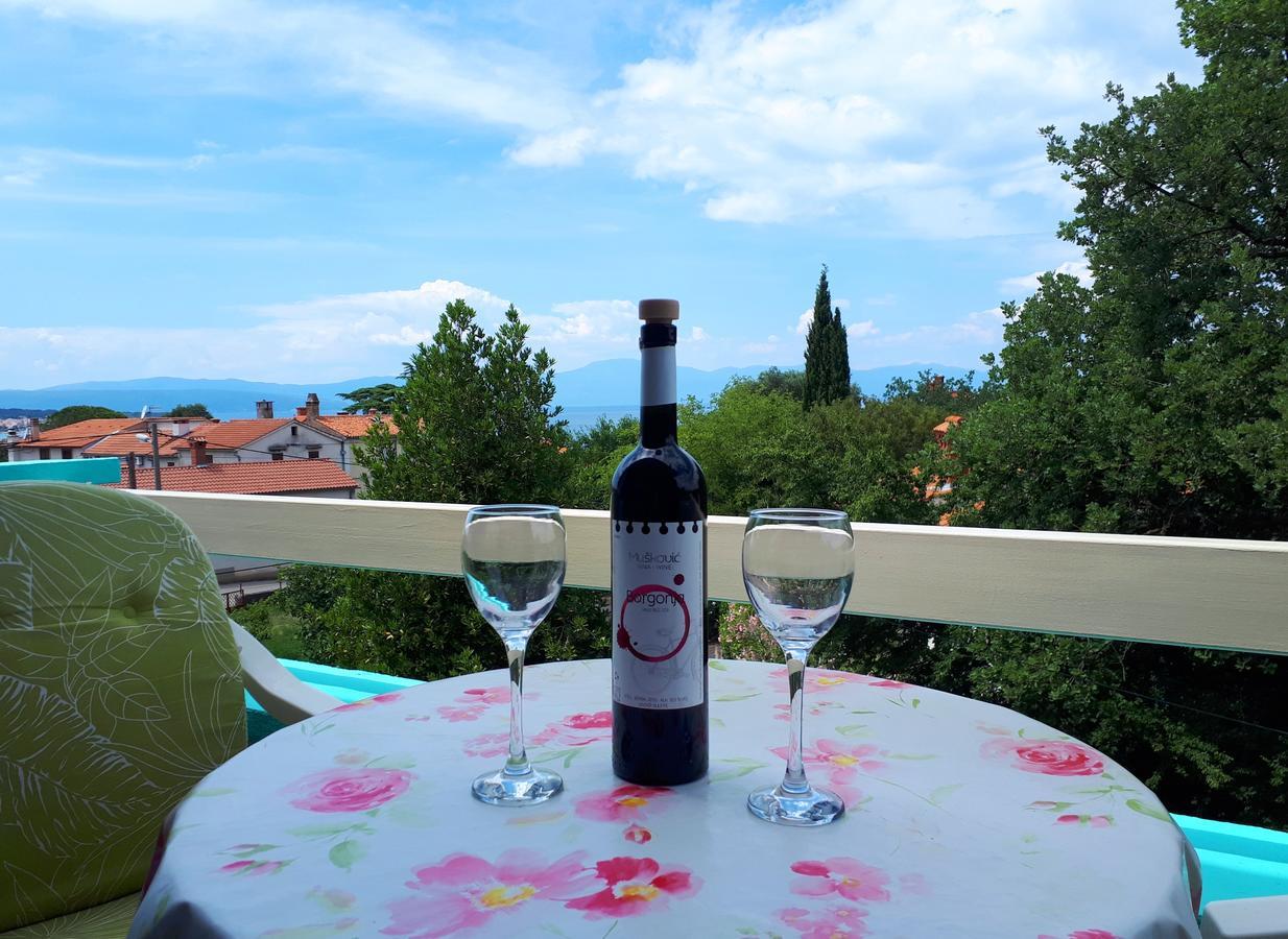 Apartments Ljuba I Mare Malinska Εξωτερικό φωτογραφία