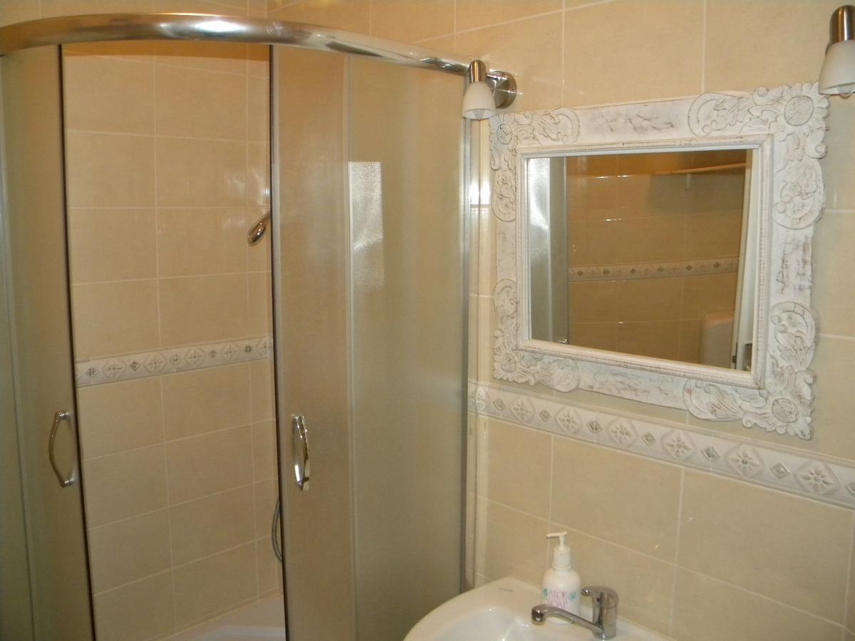 Apartments Ljuba I Mare Malinska Εξωτερικό φωτογραφία